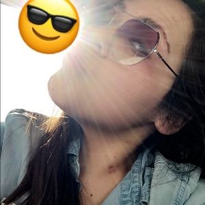 Meet your Posher, Araceli